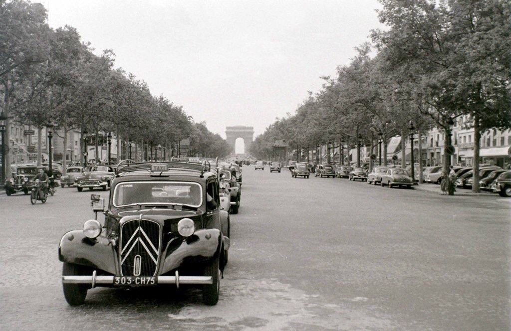 paris 1955.jpg