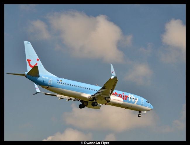 B-737 Jetairfly 11-09-2015 10.JPG