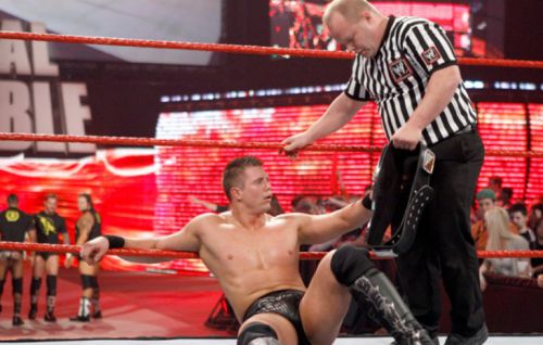 The Miz © vs. Randy Orton (WWE Title)