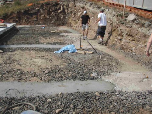 4 Septembre: Dan a fini ses bétons de propretés, qui acceuilleront les futurs longreens.
