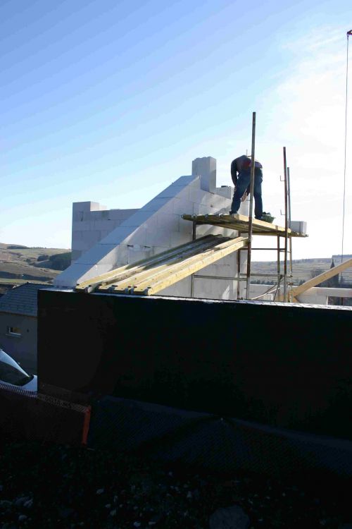 le 10 éme rang se monte, tout en hauteur