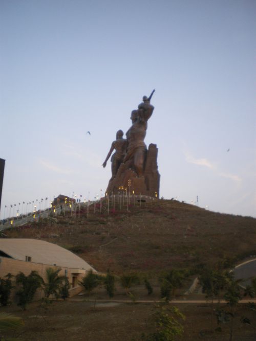 Monument  de la renaissance Africaine à Dakar - Photo de Fred