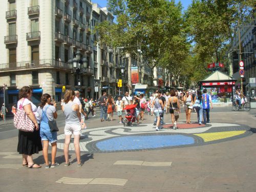 Mosaïque de Miro, au sol en plein centre de Las Ramblas