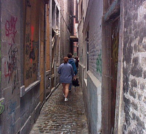 Une rue très étroite...