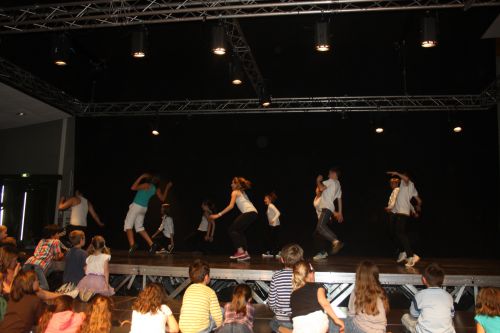 SPECTACLE FIN D'ANNE 2011