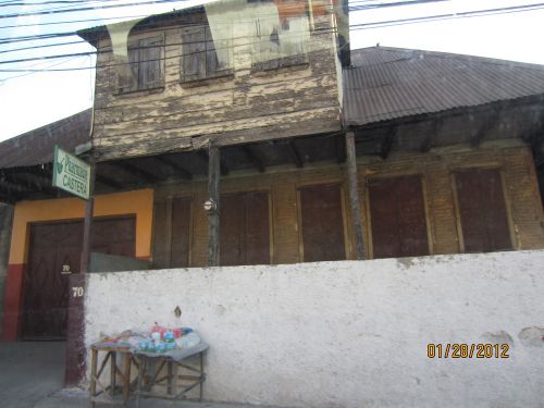 Une vieille maison coloniale - An old colonial house