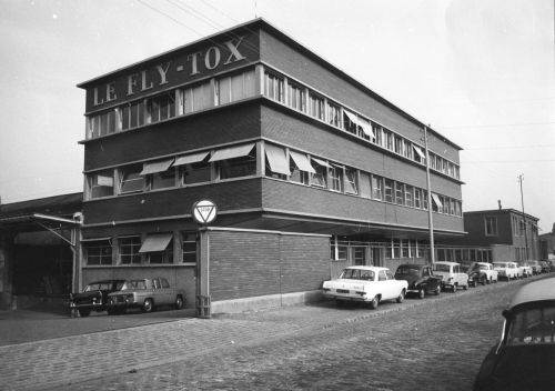 1964- Siège et entrée de l'Usine FLY-TOX à Genneviliers