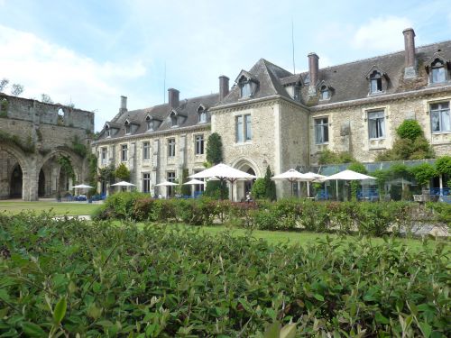 Abbaye des Vaux de Cernay