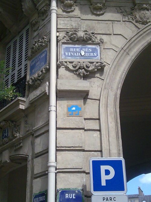 Rue des vinaigriers  75010