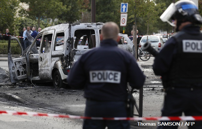 648x415_quatre-policiers-vises-attaque-cocktails-molotov-samedi-apres-midi-viry-chatillon-essonne.jpg