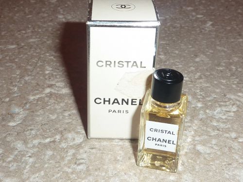 Miniature de parfum CRISTAL de CHANEL rare
