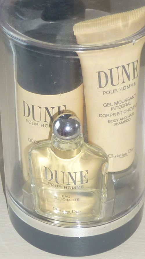 Coffret avec miniature de parfum DUNE