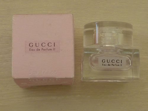 Miniature de parfum GUCCI