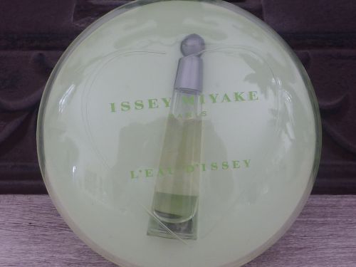 Miniature de parfum de ISSEY MIYAKE
