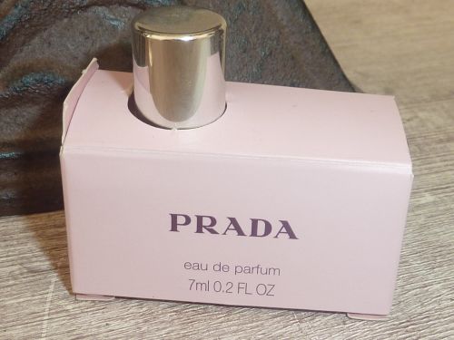 Miniature de parfum PRADA