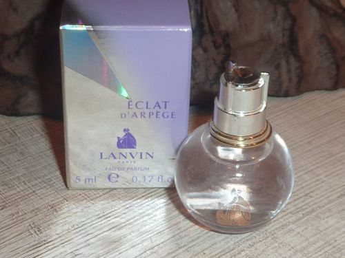 Miniature de parfum 