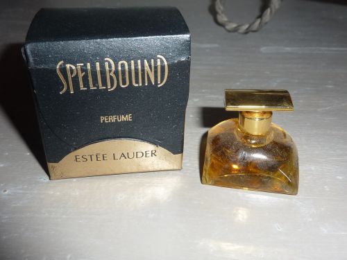 Miniature de parfum SPELLBOUND de ESTEE LAUDER