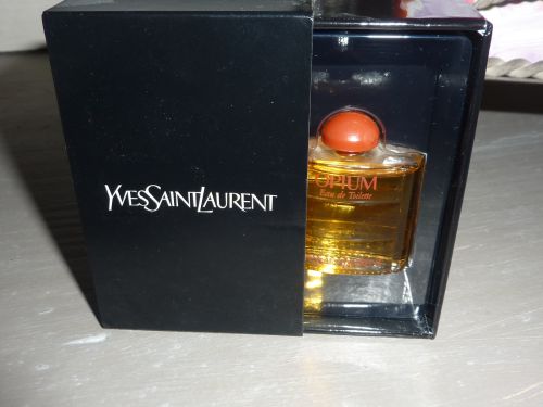 Miniature de parfum OPIUM de YVES ST LAURENT