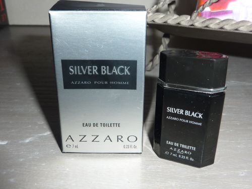 Miniature de parfum SILVER BLACK de AZZARO