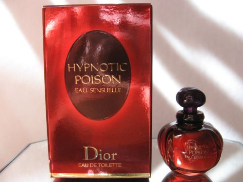 hypnotic poison eau sensuelle edt 5ml FONTAN 2011 n°52