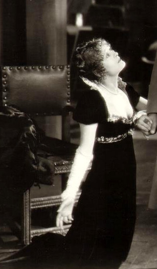 dolores costello 1928.jpg