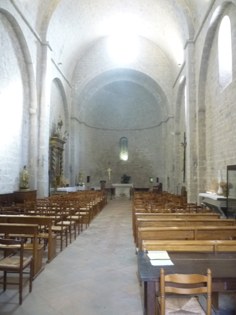 Vue intérieure de l'église