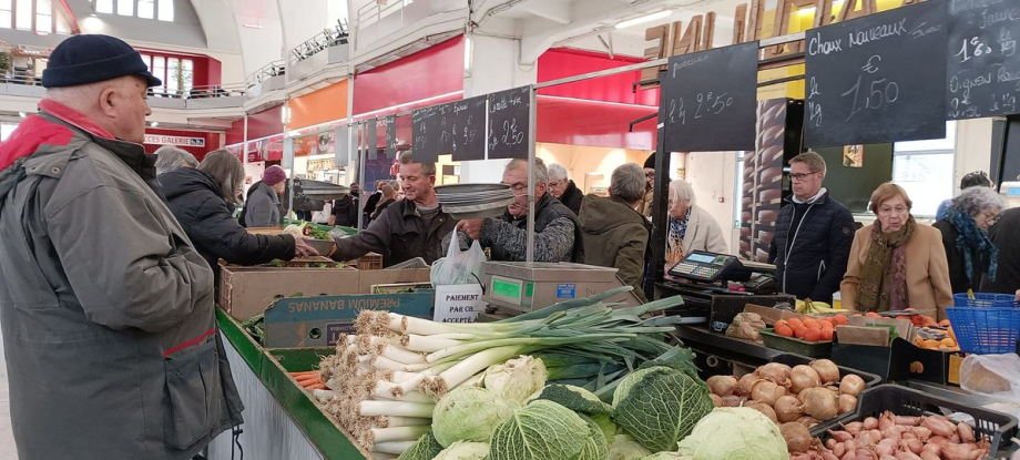 LES FRERES ET BEAU FRERE PERRIAUD DE ST GEORGES DE RENEINS PRODUCTEURS LEGUMES ET PLANCONS FEVRIER 2024.jpg