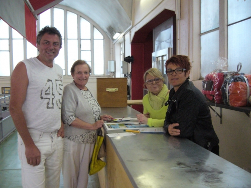 marché 1 juin chef Degand ferme du poulet 007.JPG