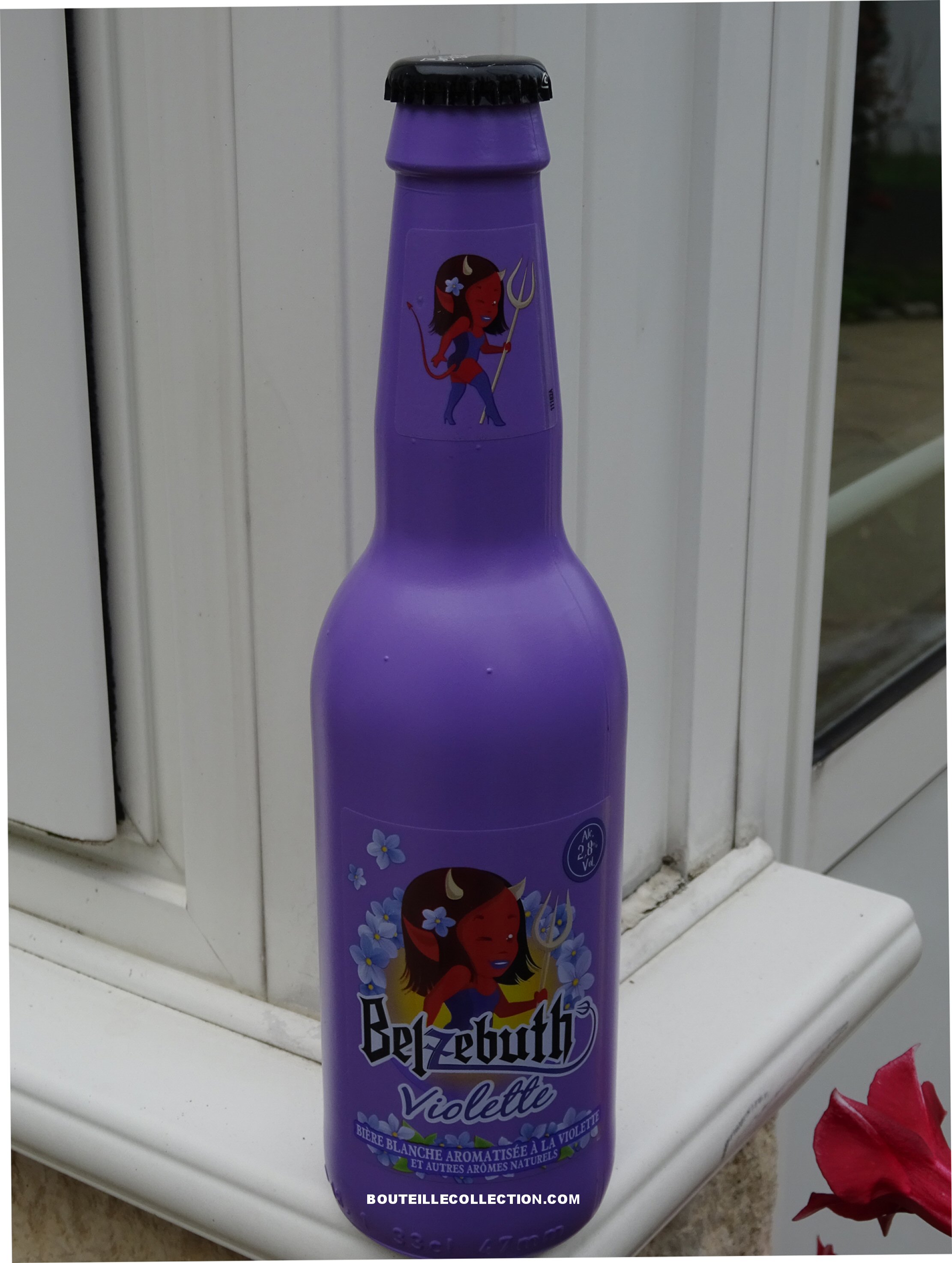 DE GAYANT BELZEBUTH VIOLETTE 33CL B .JPG