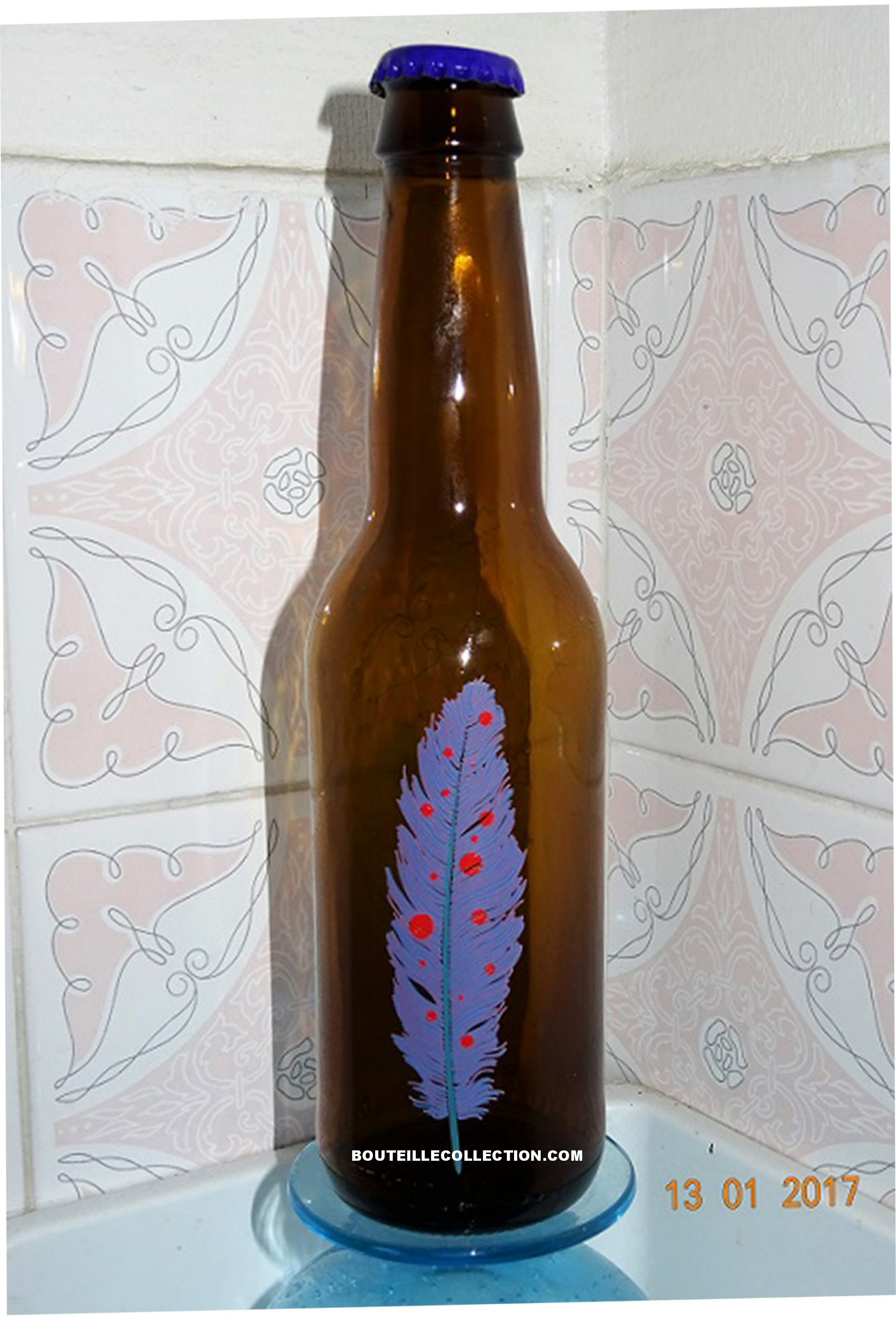 OMNIPOLLO BIANCA MAUVE 33CL B.JPG