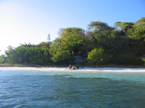 Plage tranquille dans les Tobago Cays