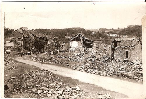 Houffalize après janvier 45, route de Bastogne