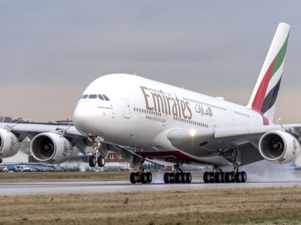 cover-r4x3w1000-5a6085e703899-photo-a380-emirates-rr-002.jpg