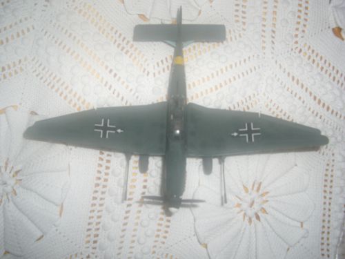 Thème :deuxième guerre mondiale: bombardier allemand léger en piqué STUKA