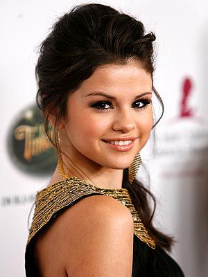 Sexy Selena !