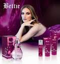 BETTIE  (Nina de Nina Ricci) 