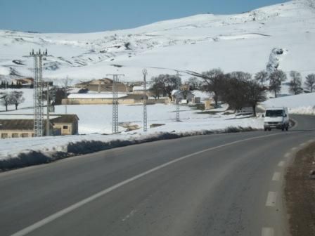 Photos de la neige de février 2012 prises sur la route Sétif - Bougaa.