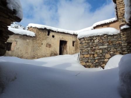 La neige de février 2012 à Bouzelatène