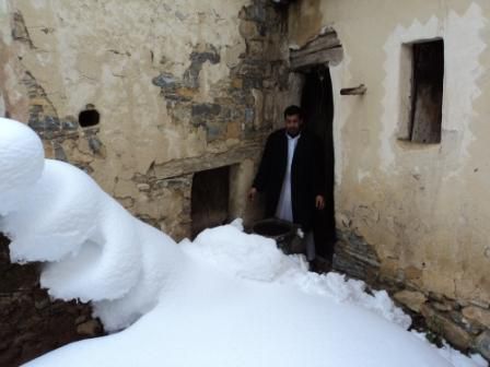 La neige de février 2012 à Bouzelatène