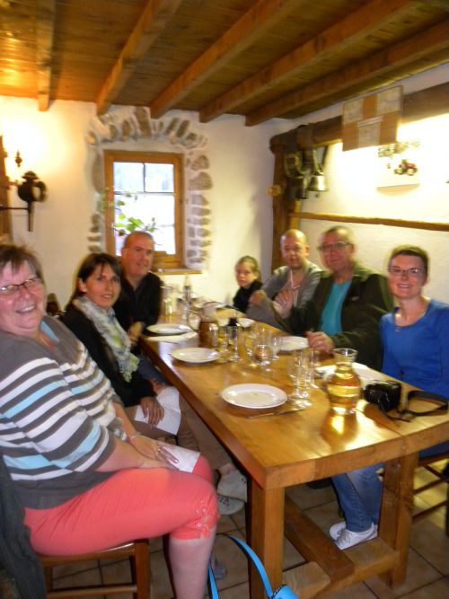 Un repas avec les bretons ( ph Groleau)