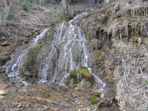 Le bas de la cascade Tuffière