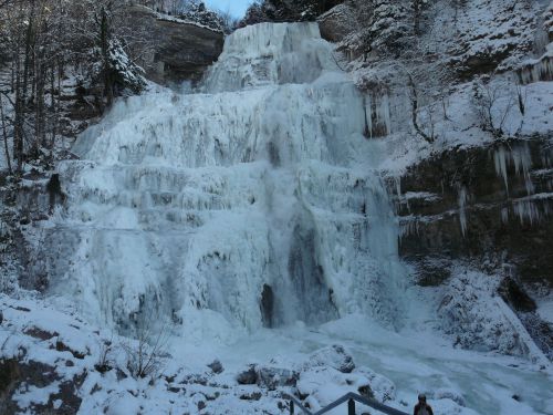 Cascade de l'éventail (ph de J Vayre ) 