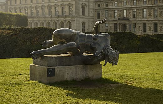 La_Rivière_by_Aristide_Maillol_Paris_7_October_2012.jpg