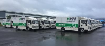 Ballard FC trucks in China 2017.jpg