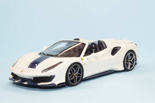 488 Pista Spider                  LookSmart  ref LS496A