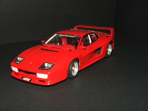 Testarossa Koenig               kit Fujimi