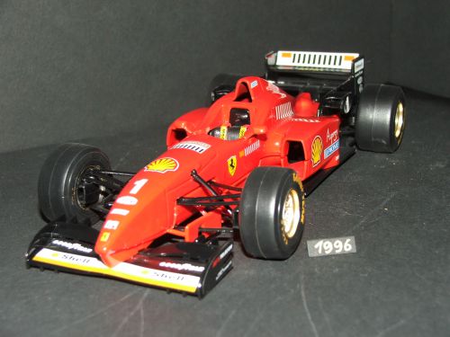 F310 n°1 de M.Schumacher de 1996                        BBurago ref 6501