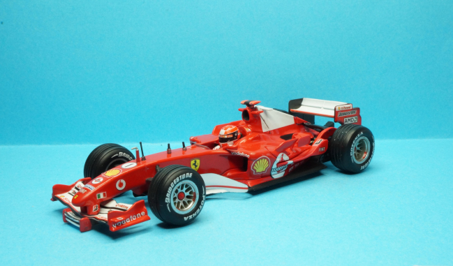 F2005 n°1 de M.Schumacher de 2005                          HW