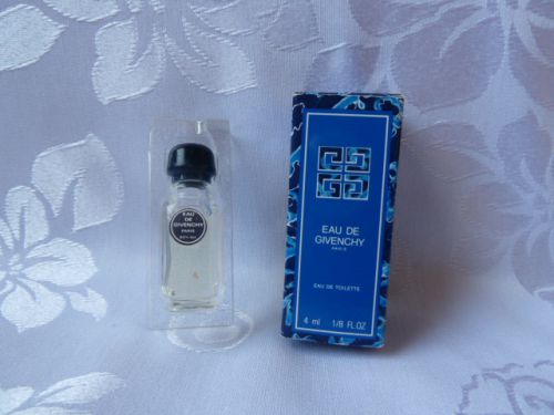 EAU DE GIVENCHY eau de toilette 4ml