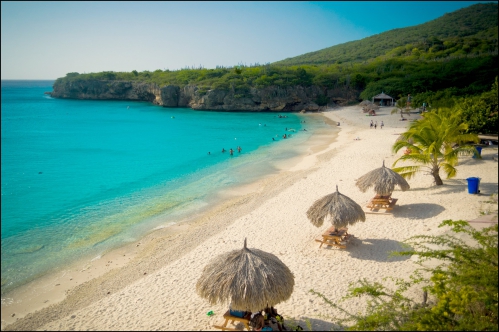 playa-kenepa-best-beach-in-curacao.jpg